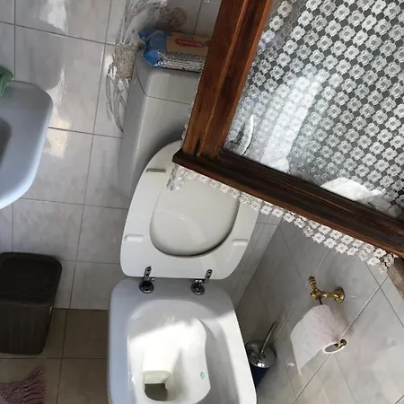 Lehtie Homestay szállás *